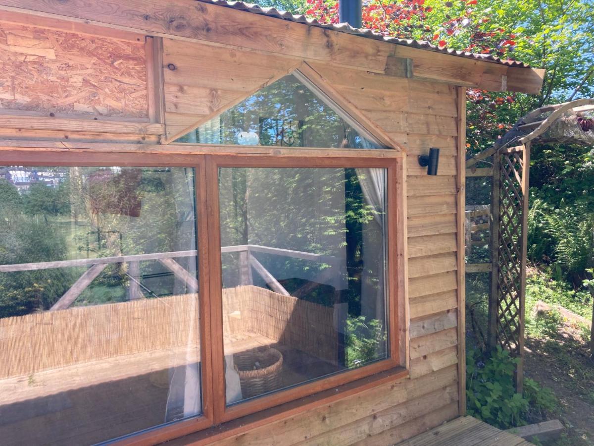 Honey Bee Cabin Llandysul Luaran gambar