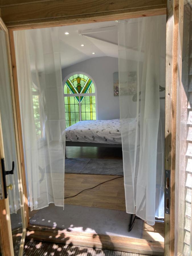 Honey Bee Cabin Llandysul Luaran gambar